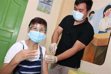 https //bit.ly/caloocan senior citizen|Caloocan provides booster shots to senior citizens .